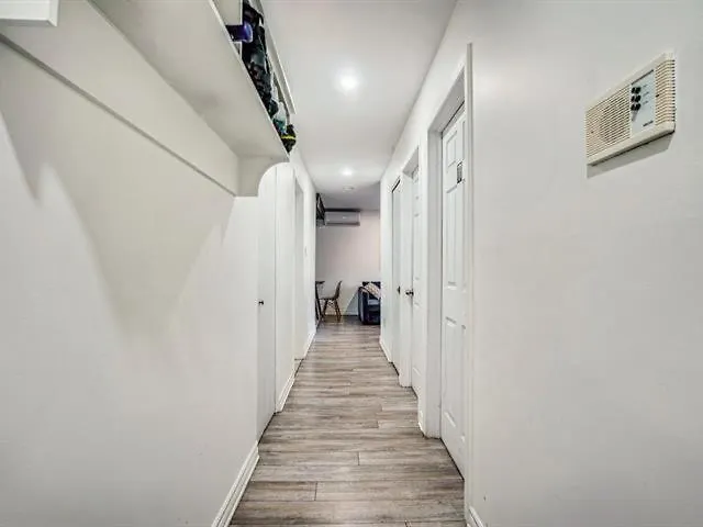 Cozy Shared Condo In Best Montreal Area Homestay