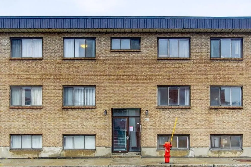 Homestay Cozy Shared Condo In Best Montreal Area